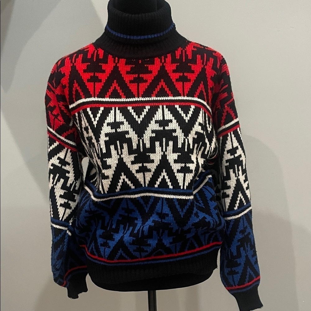 Geometric Patterned vintage  Sweater - Red, Blue, Black colors -80’s